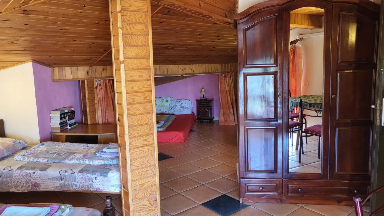 Guest House Fanny Sinemoreț Exterior foto