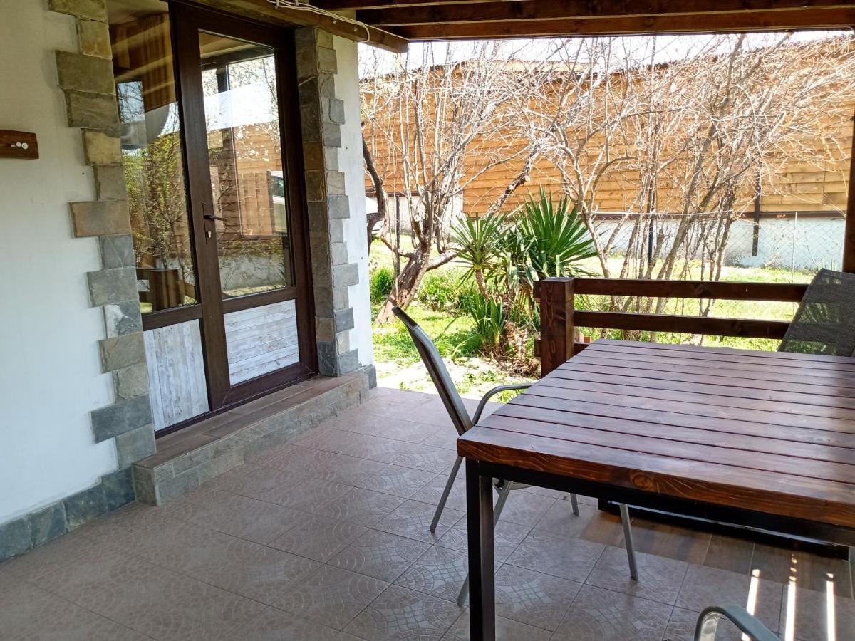 Guest House Fanny Sinemoreț Exterior foto